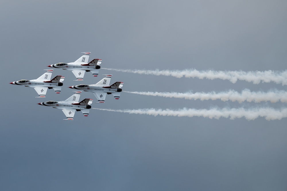 Montana's Military Open House &quot;Flight over the Falls&quot;