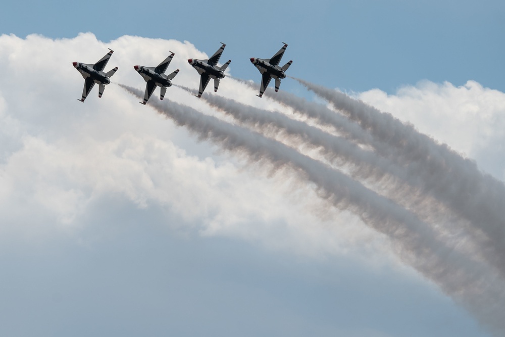 Montana's Military Open House &quot;Flight over the Falls&quot;