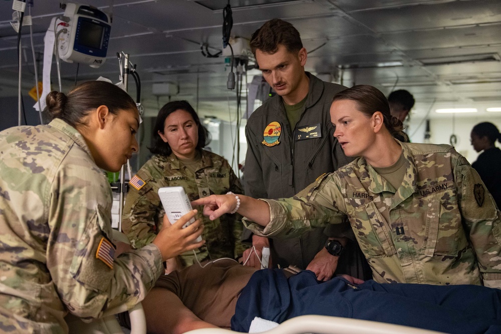 DVIDS - Images - USS Essex Conducts Joint-Service Medical Training ...