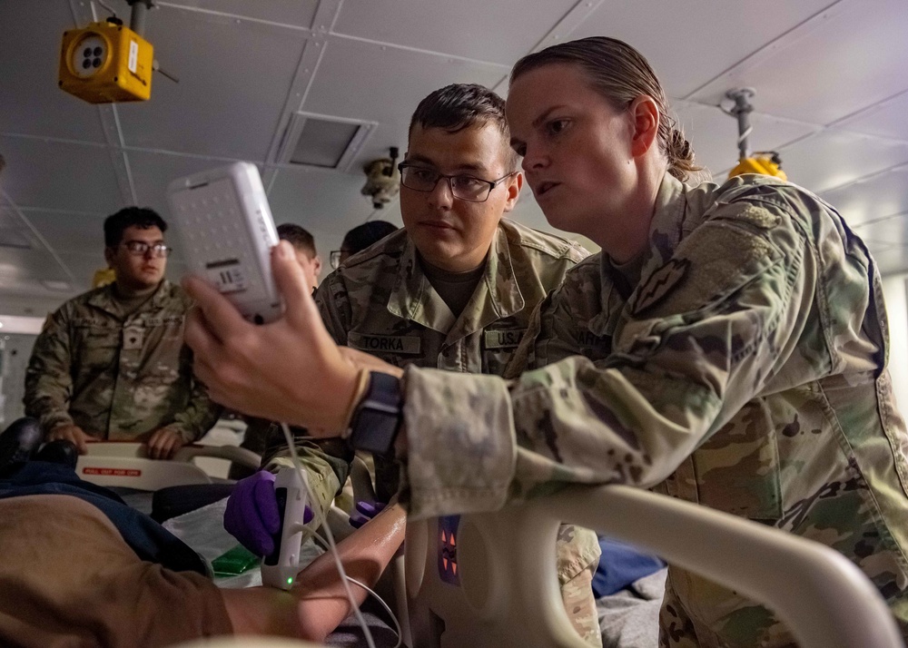 USS Essex Conducts Joint-Service Medical Training During RIMPAC 2022