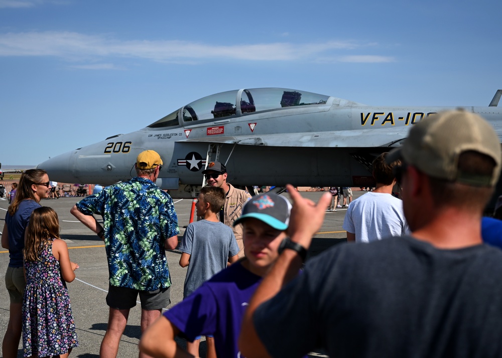 2022 Montana’s Military Open House “Flight Over the Falls”