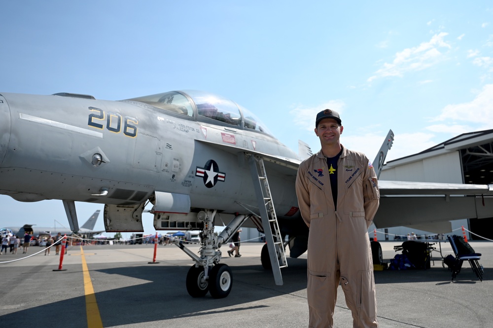 2022 Montana’s Military Open House “Flight Over the Falls”