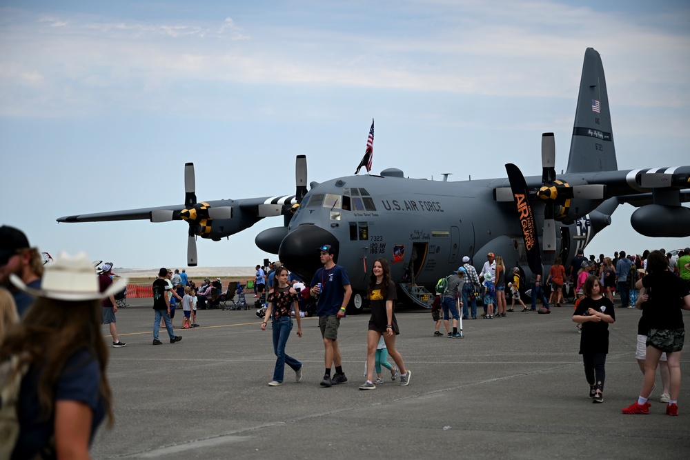 2022 Montana’s Military Open House “Flight Over the Falls”