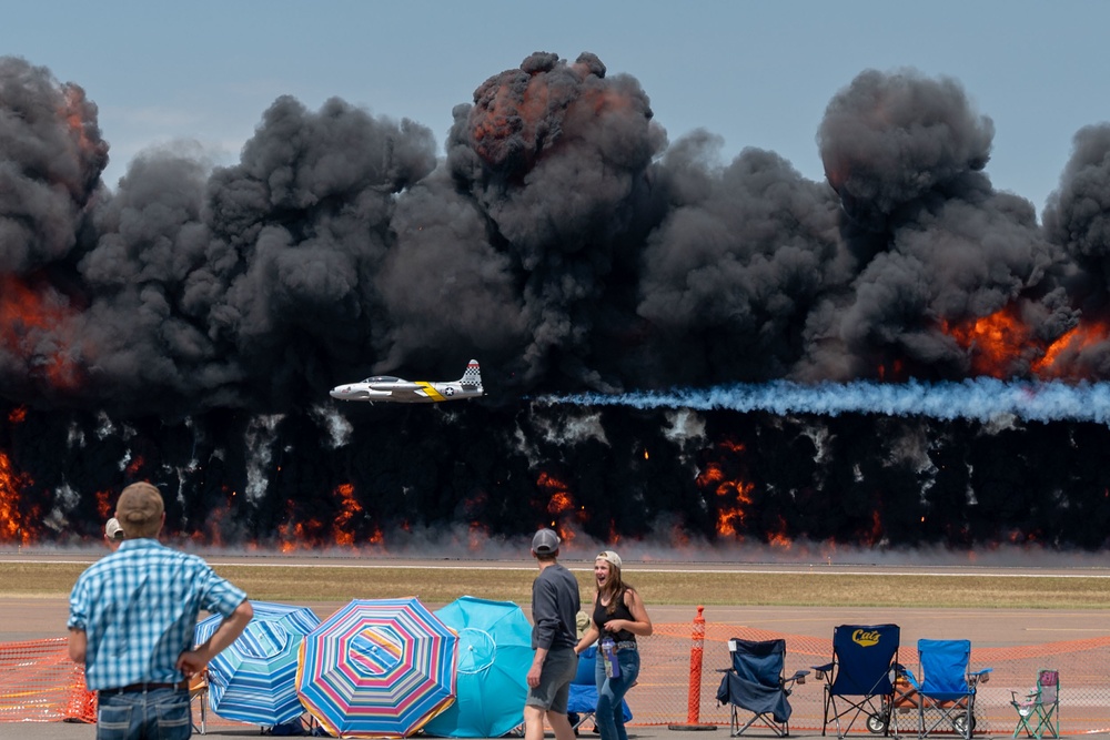 2022 Montana's Military Open House &quot;Flight over the Falls&quot;