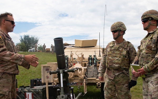 FORSCOM Deputy Commander meets with 102nd Cav Mortars