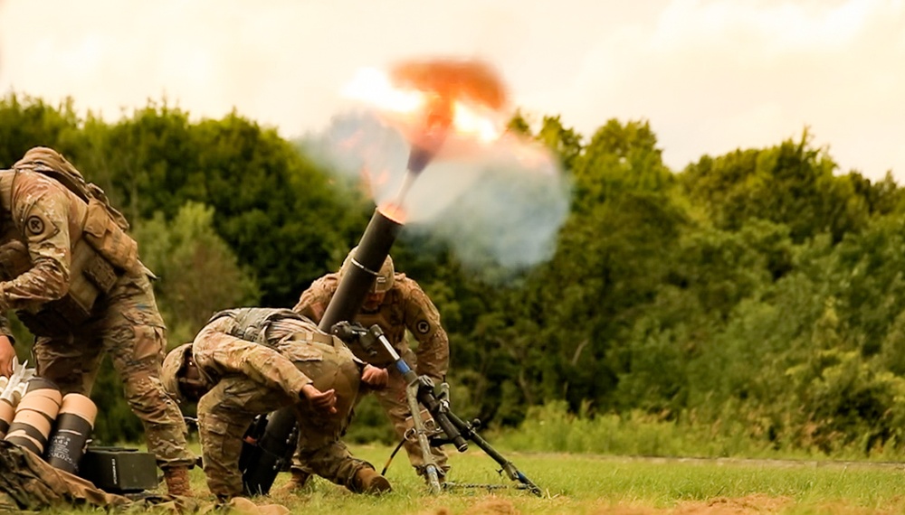 102nd Cavalry Conducts Mortar Live Fire Exercise
