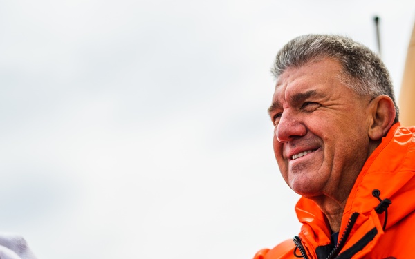 U.S. Coast Guard commandant visits Canadian Coast Guard