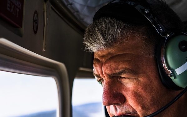 U.S. Coast Guard commandant visits Canadian Coast Guard