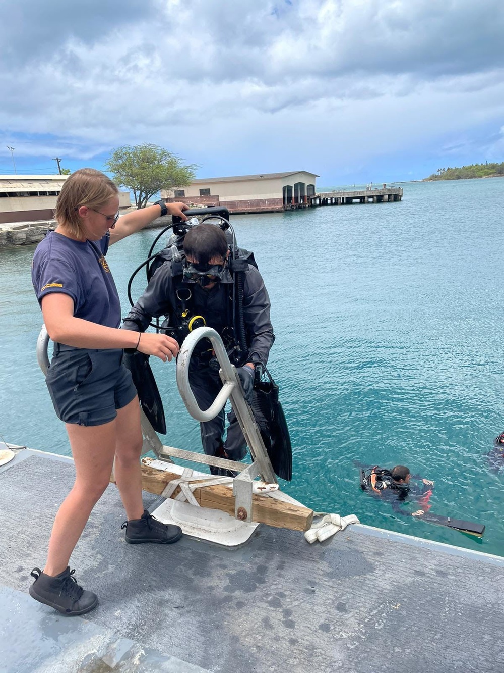 Canadian divers continue to train with US peers