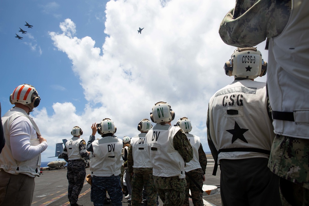 Australia, Canada, Republic of Korea and U.S. military leaders visit Abraham Lincoln