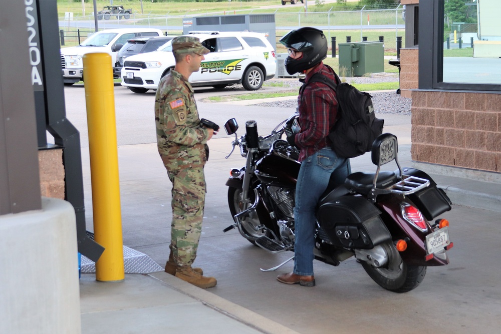 New Fort McCoy Garrison commander greets community members at gate