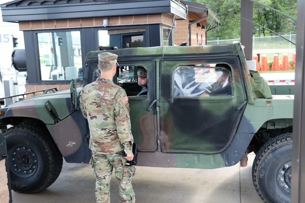 New Fort McCoy Garrison commander greets community members at gate