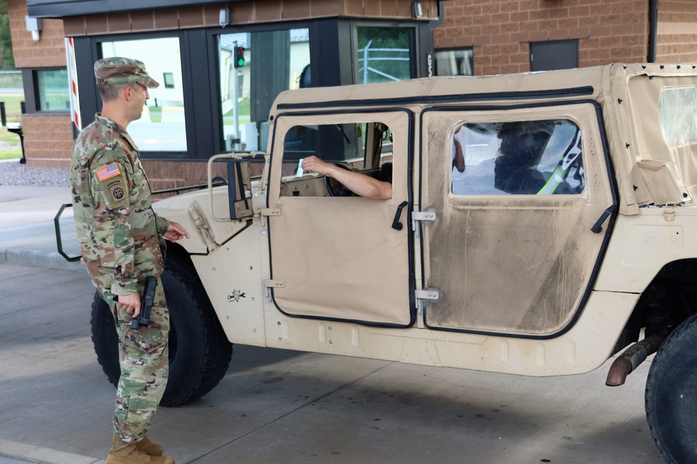 New Fort McCoy Garrison commander greets community members at gate