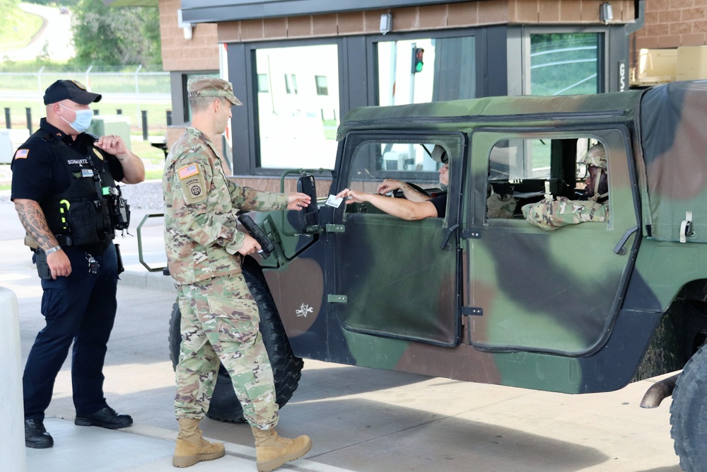 New Fort McCoy Garrison commander greets community members at gate