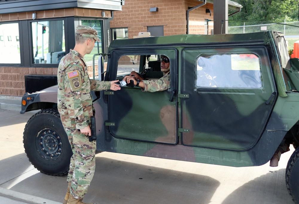 New Fort McCoy Garrison commander greets community members at gate