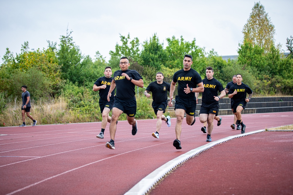 Florida Army National Guard Soldiers test their physical fitness to earn the German Armed Forces Badge for Military Proficiency