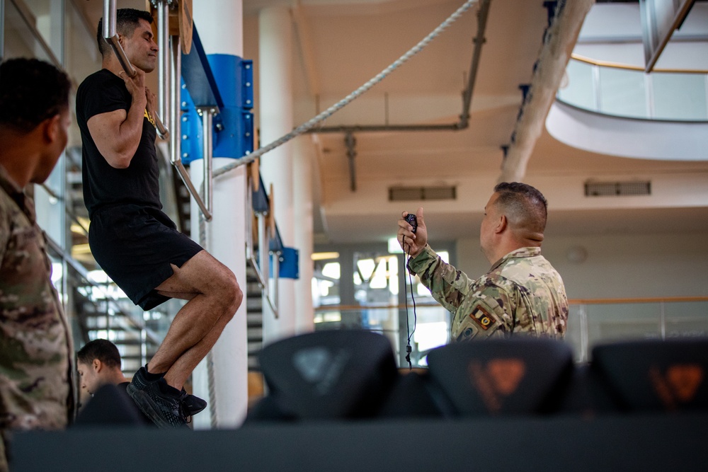 Florida Army National Guard Soldiers test their physical fitness to earn the German Armed Forces Badge for Military Proficiency