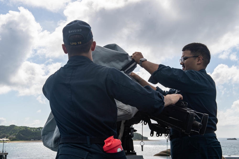 USS New Orleans Pulls into Okinawa July 22, 2022