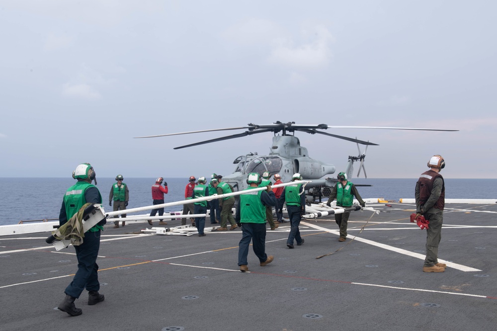 USS New Orleans Flight Ops July 25, 2022