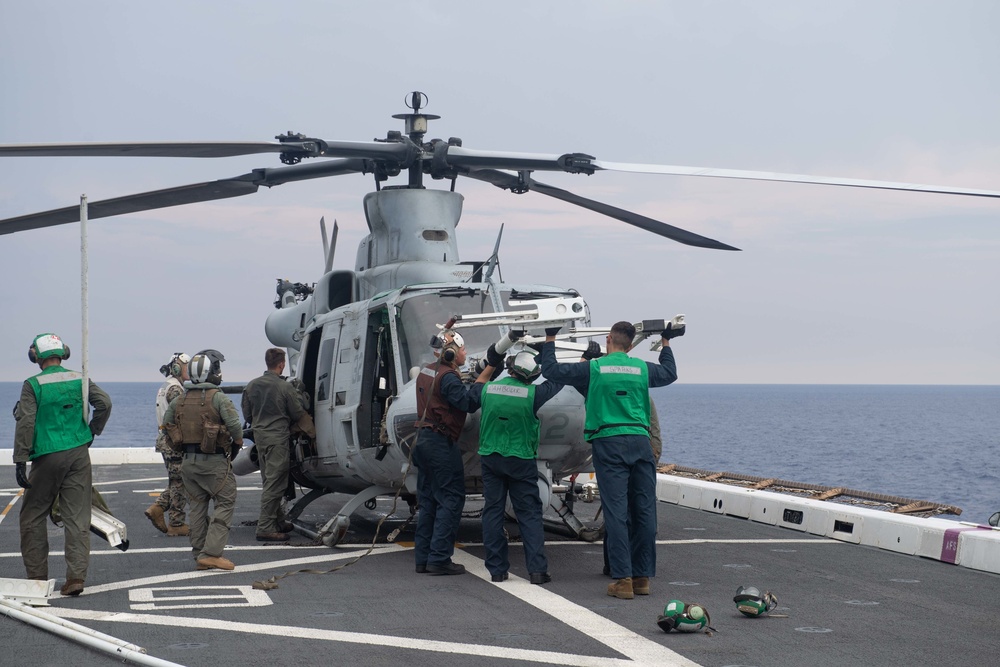 USS New Orleans Flight Ops July 25, 2022