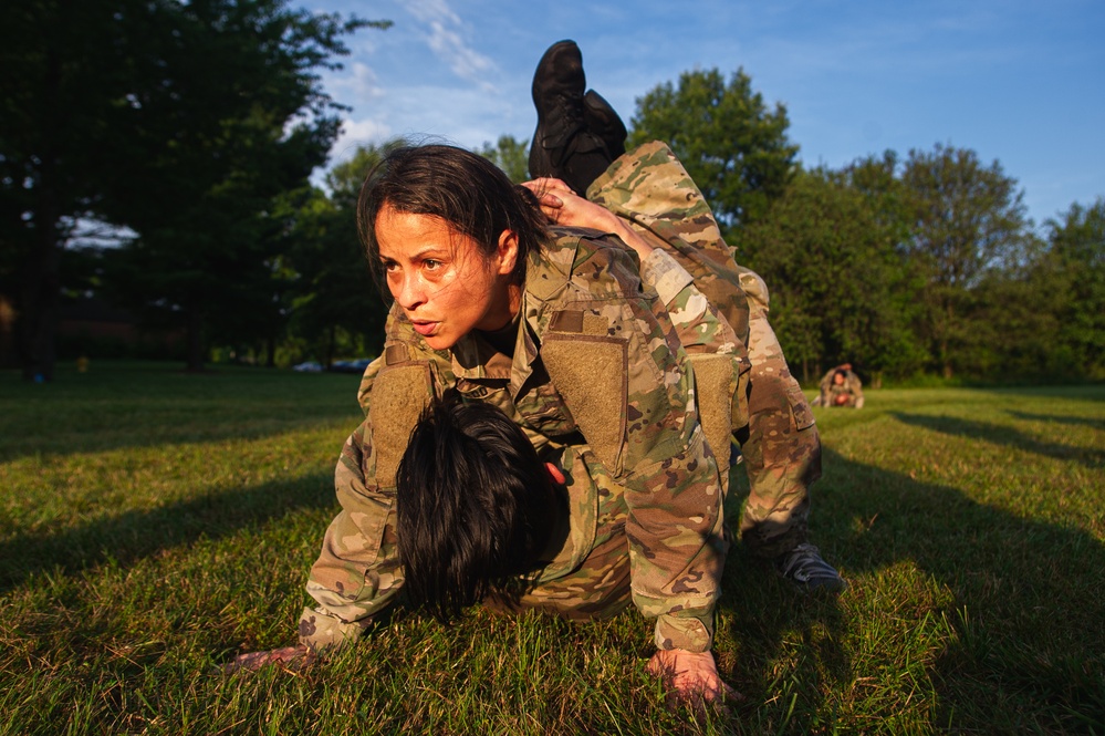 Visual Information Soldiers Conduct Combatives Training