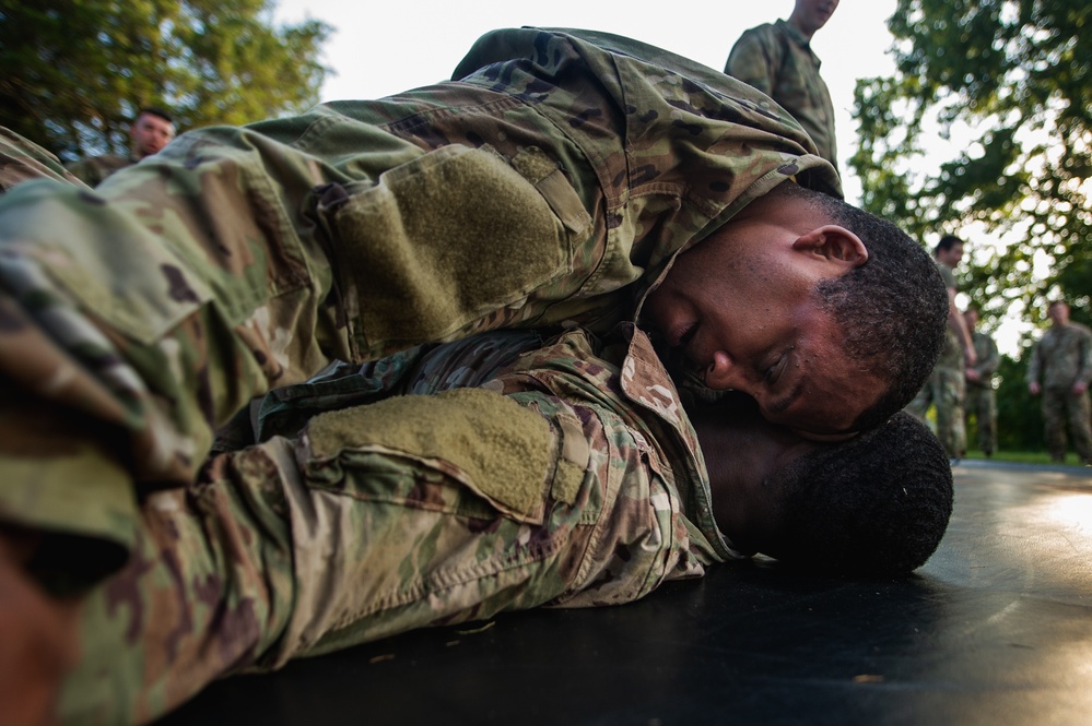 Visual Information Soldiers Conduct Combatives Training