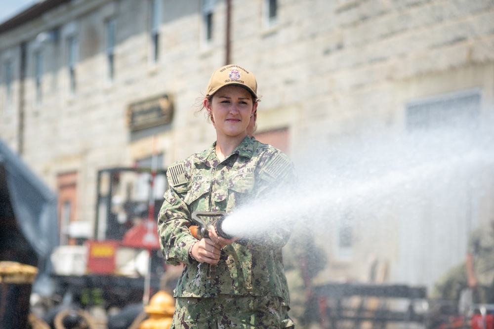 U.S. Navy Sailors prepare to test P-100 pump