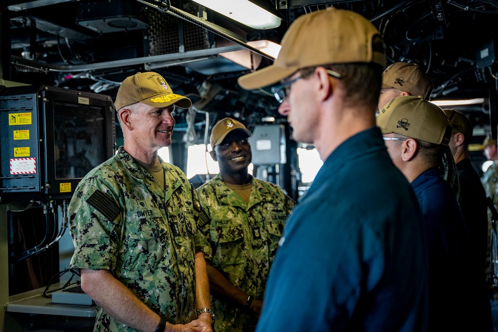 Vice Adm. Daniel Dwyer visits USS Truxtun (DDG 103)