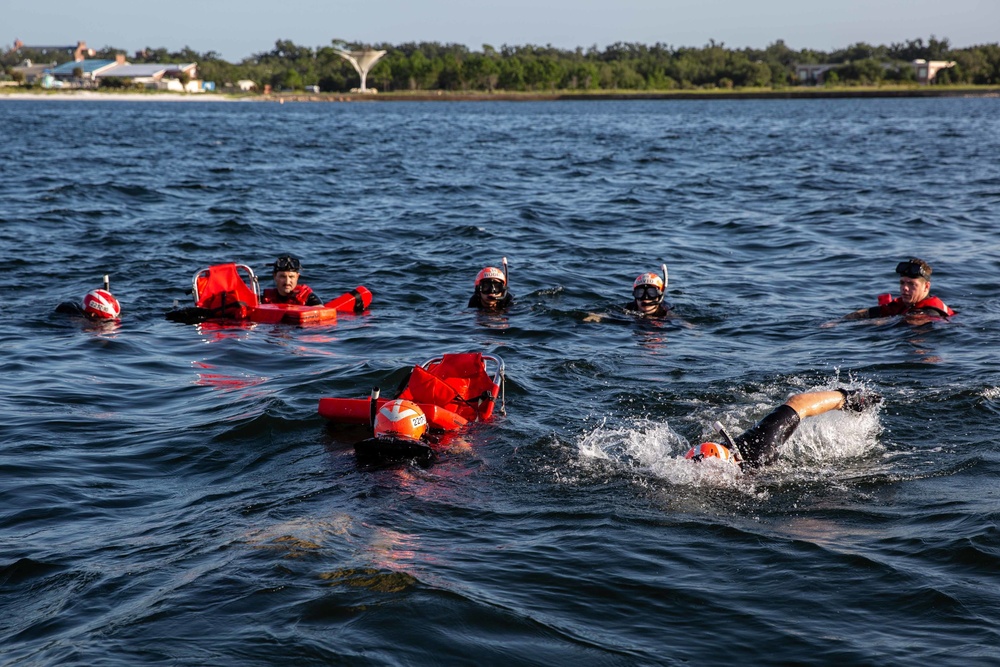 Rescue Swimmer School