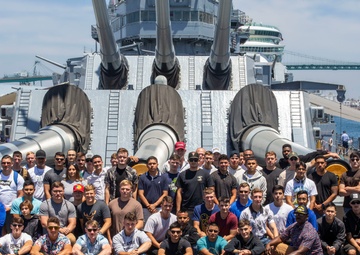 Assault Amphibian School tours USS Iowa museum