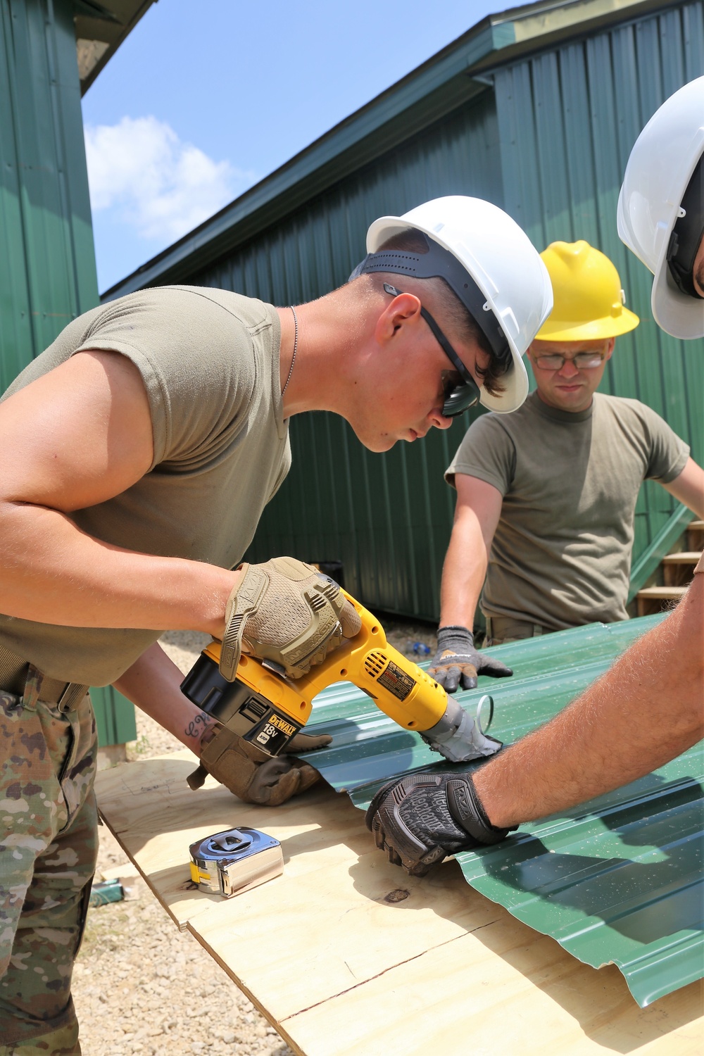 389th Engineer Company Soldiers hone skills supporting troop project at Fort McCoy