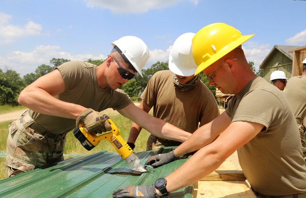 389th Engineer Company Soldiers hone skills supporting troop project at Fort McCoy