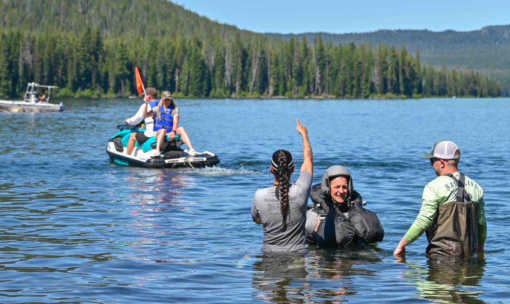 173rd Aircrew Flight Equipment hosts water survival training for two units