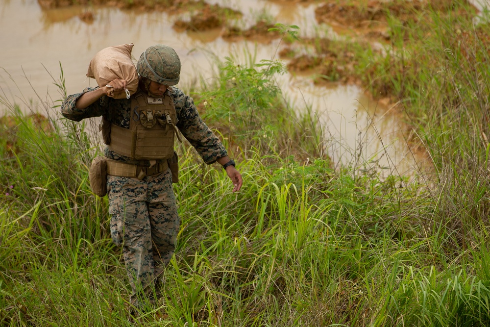 3rd LSB Engineer Support Platoon Marines conduct MOUT Training