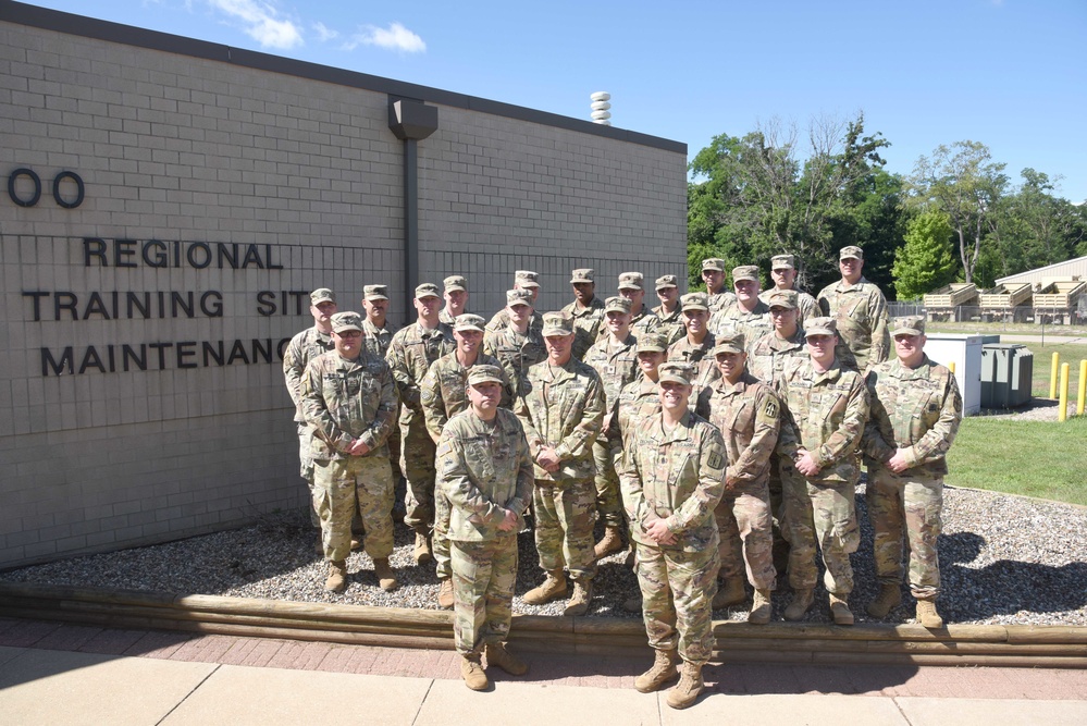 U.S. Army Ordnance School leaders visit Michigan National Guard's RTS-M