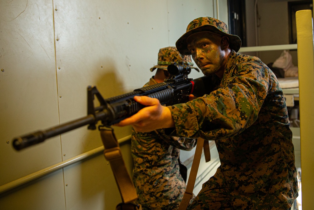 3rd LSB Engineer Support Platoon Marines conduct MOUT Training