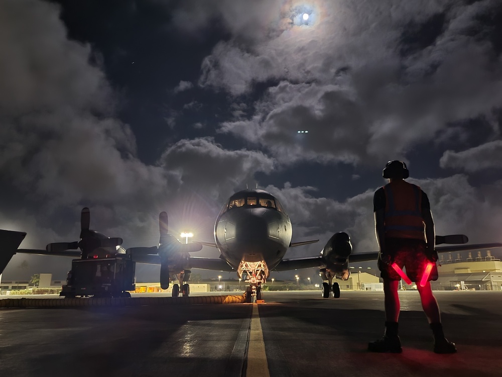 CP-140 Aurora Conducts Preflight Checks