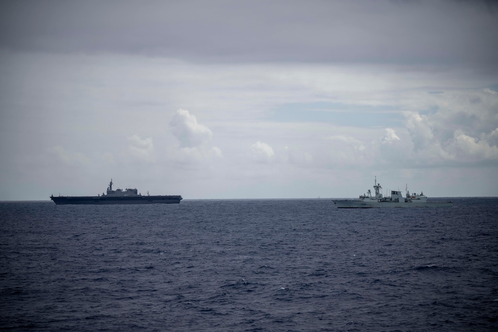 USCGC Midgett conducts war-at-sea exercise