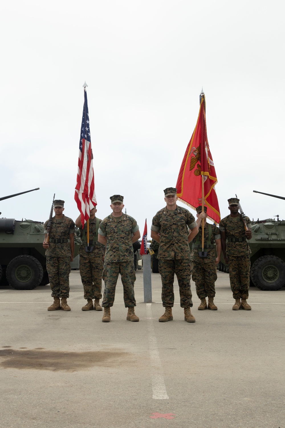 4th LAR Bn. holds change of command ceremony