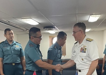 CSG7 at the 6th Indonesian National Military-Naval Force and U.S. Navy Submarine Force Staff Talks