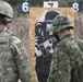 U.S. Soldiers train on Canadian weapons