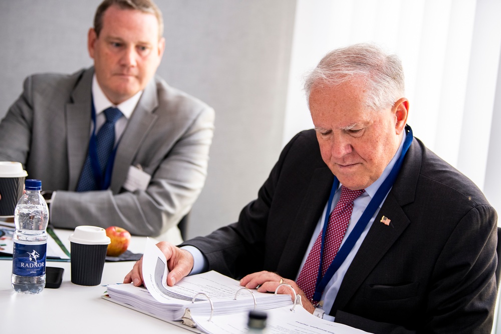 SecAF attends Farnborough International Airshow