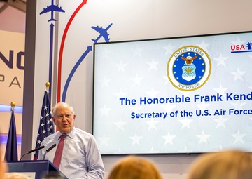 SecAF attends Farnborough International Airshow
