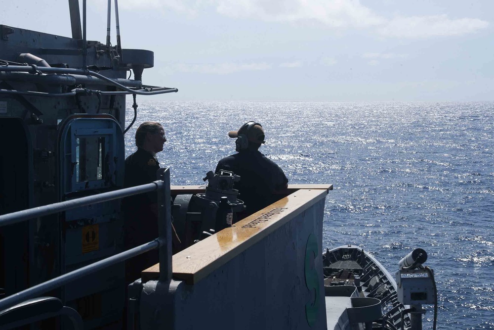 Mobile Bay conducts live-fire exercise during RIMPAC 2022