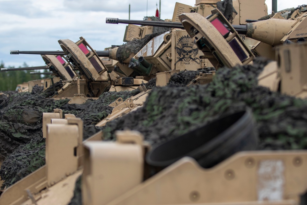 Finland hosts its first Bradley gunnery