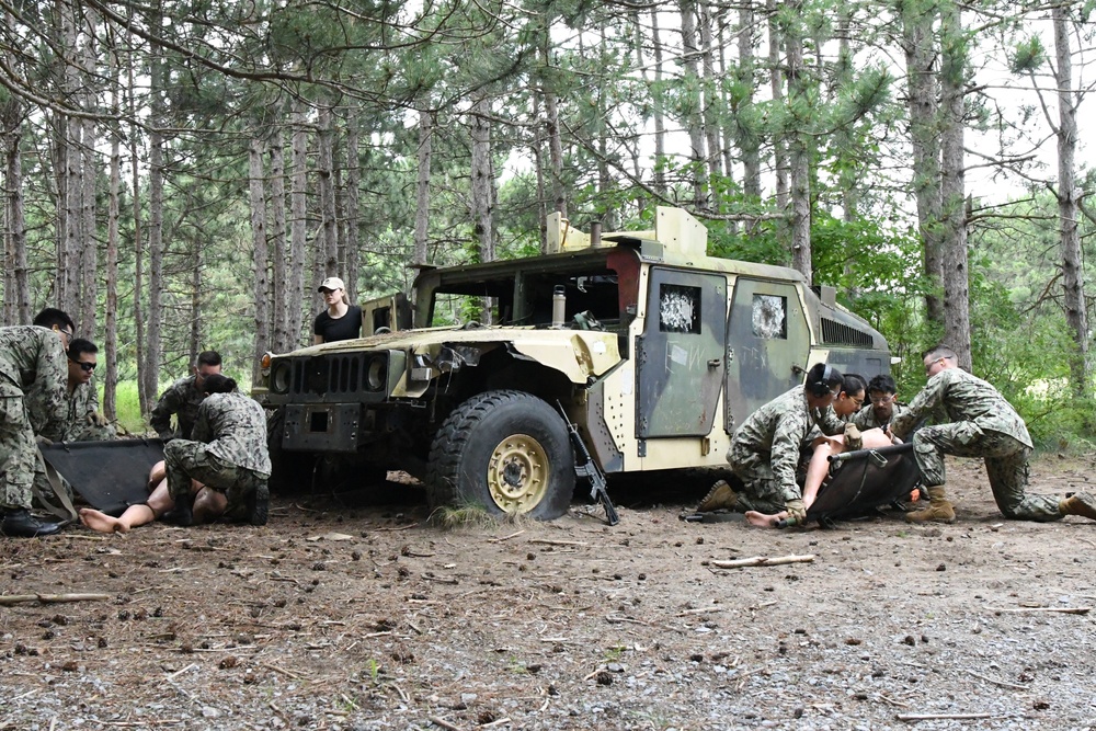 Navy Reservists practice tactical field care, medical skills during annual Operation Commanding Force at Fort Drum