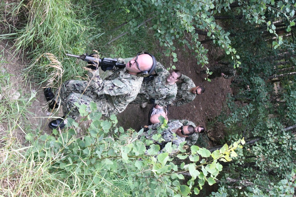 Navy Reservists practice tactical field care, medical skills during annual Operation Commanding Force at Fort Drum