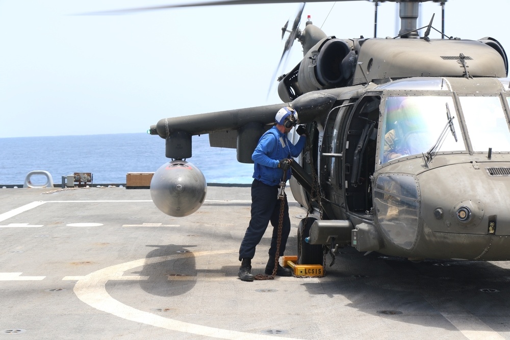 U.S. Army Blackhawk Helicopter Performs DLQs on USS Billings