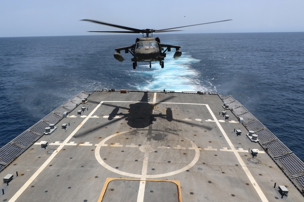 U.S. Army Blackhawk Helicopter Performs DLQs on USS Billings