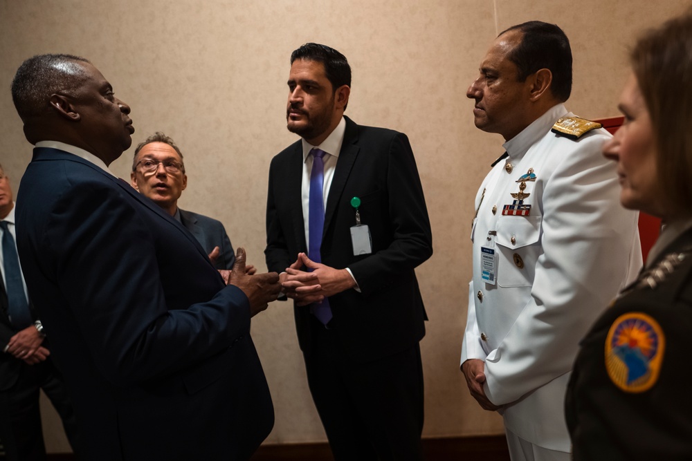 SECDEF Attends Conference of Defense Ministers of the Americas (CDMA)